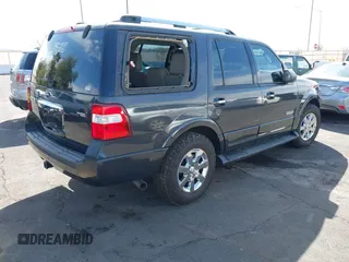 2007 Ford Expedition Limited with VIN 1FMFU19517LA31152, listed as a IAAI auction lot 41886254 with 191,806 mi miles. Bid and sale history available at carsss.com. Image 4.