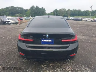 2020 BMW 3 Series 330i xDrive with VIN WBA5R7C05LFH48132, listed as a IAAI auction lot 39887553 with 75,143 mi miles. Bid and sale history available at carsss.com. Image 16.
