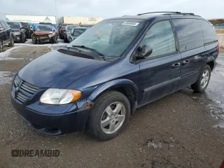 2007 Dodge Caravan SXT with VIN 1D4GP45R17B224128, listed as a Copart auction lot 87880825 with 189,180 mi miles and Salvage Title. Bid and sale history available at carsss.com. Image 1.