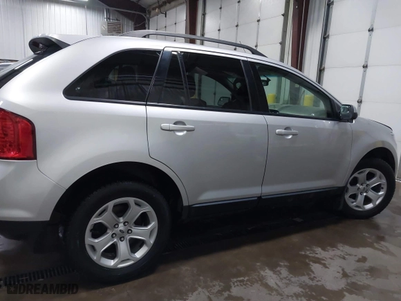 2014 Ford Edge SEL with VIN 2FMDK4JC6EBB65256, listed as a IAAI auction lot 41599734 with 117,552 mi miles. Bid and sale history available at carsss.com. Image 13.