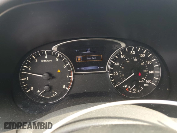 2017 Nissan Pathfinder Platinum with VIN 5N1DR2MN7HC695060, listed as a Copart auction lot 62096275 with 180,221 mi miles and Salvage title. Bid and sale history available at DreamBid. Image 9.