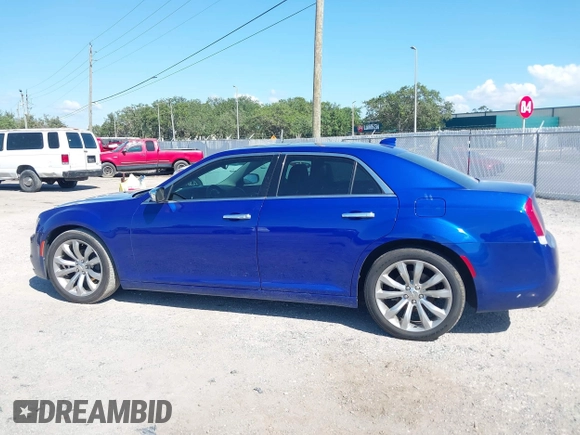 2018 Chrysler 300 Limited z VIN 2C3CCAEG8JH243461, wystawiony jako IAAI lot #42276459 z przebiegiem 111 750 mil mil oraz . Historia ofert i sprzedaży dostępna na DreamBid. Obrazek 14.