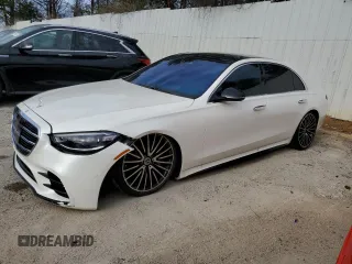 2021 Mercedes-Benz S 580 z VIN W1K6G7GB7MA036263, wystawiony jako Copart lot #37220293 z przebiegiem 15 168 mil mil oraz . Historia ofert i sprzedaży dostępna na DreamBid. Obrazek 1.
