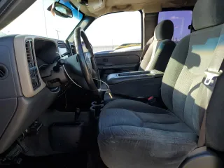 2003 Chevrolet Silverado 1500 LS with VIN 1GCEK19T43E111323, listed as a Copart auction lot 50253505 with 214,173 mi miles and Clean Title. Bid and sale history available at carsss.com. Image 7.