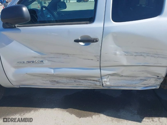2007 Toyota Tacoma with VIN 5TETX22N47Z435434, listed as a IAAI auction lot 41746335 with 99,169 mi miles. Bid and sale history available at carsss.com. Image 18.