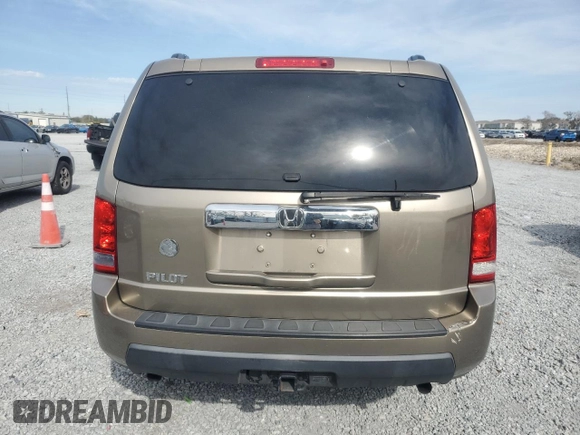 2011 Honda Pilot EX with VIN 5FNYF3H46BB037973, listed as a Copart auction lot 89361305 with 208,568 mi miles and Salvage Title. Bid and sale history available at carsss.com. Image 6.