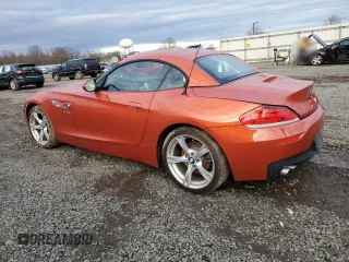 2014 BMW Z4 sDrive28i with VIN WBALL5C59EE717416, listed as a Copart auction lot 86678854 with 38,065 mi miles and Salvage Title. Bid and sale history available at carsss.com. Image 2.
