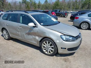 2014 Volkswagen Jetta TDI w/Sunroof & Nav с VIN 3VWPL7AJ0EM608446, выставлен на аукционе IAAI как лот 42103879 с пробегом 137 081 миль миль и . История ставок и продаж доступна на DreamBid. Изображение 1.