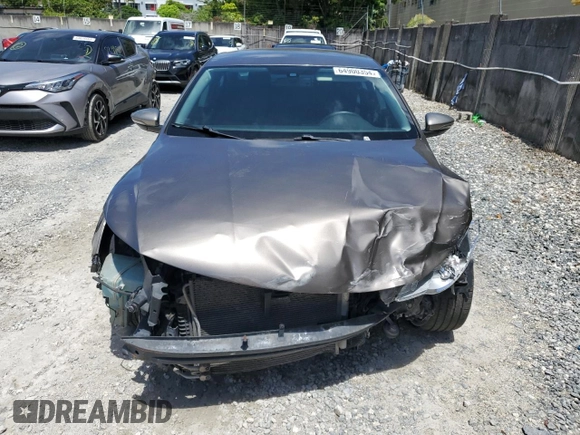 2012 Volkswagen CC Sport PZEV with VIN WVWMP7AN4CE516224, listed as a Copart auction lot 64900354 with 101,533 mi miles and Salvage Title. Bid and sale history available at carsss.com. Image 5.