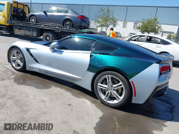 2017 Chevrolet Corvette 1LT z VIN 1G1YA2D71H5103681, wystawiony jako IAAI lot #42302548 z przebiegiem 69 557 mil mil oraz . Historia ofert i sprzedaży dostępna na DreamBid. Obrazek 3.