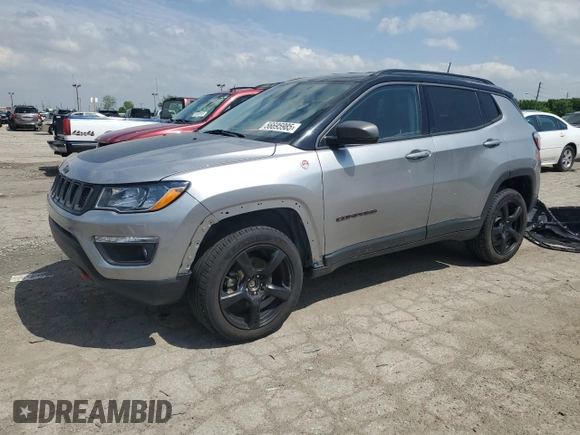 2019 Jeep Compass Trailhawk z VIN 3C4NJDDB3KT739939, wystawiony jako Copart lot #56695985 z przebiegiem 99 941 mil mil oraz Szkoda całkowita • Salvage title. Historia ofert i sprzedaży dostępna na DreamBid. Obrazek 1.