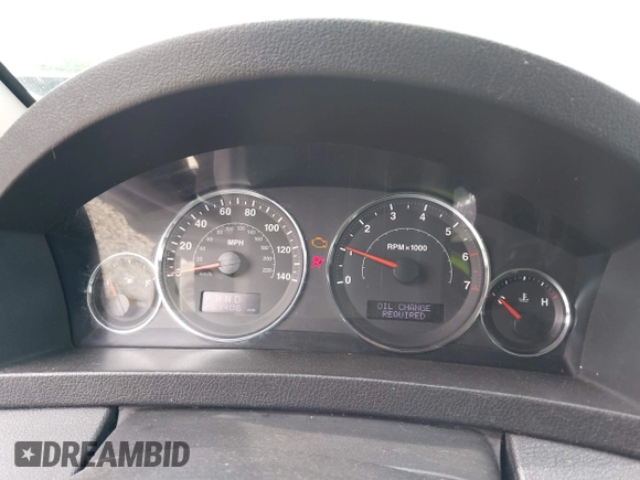2008 Jeep Grand Cherokee Laredo with VIN 1J8GS48K88C113512, listed as a IAAI auction lot 42093765 with 251,406 mi miles. Bid and sale history available at carsss.com. Image 7.