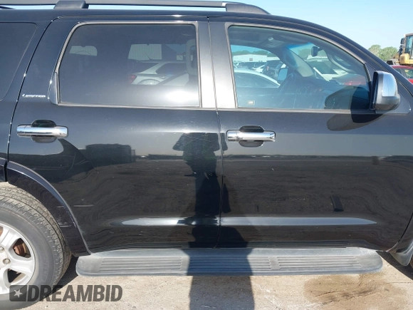 2008 Toyota Sequoia Limited with VIN 5TDZY68A28S011655, listed as a IAAI auction lot 42010093 with 356,580 mi miles and . Bid and sale history available at DreamBid. Image 13.