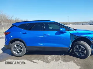 2024 Chevrolet Blazer LT с VIN 3GNKBDR46RS205478, выставлен на аукционе IAAI как лот 41664128 с пробегом 15 630 миль миль и . История ставок и продаж доступна на DreamBid. Изображение 13.