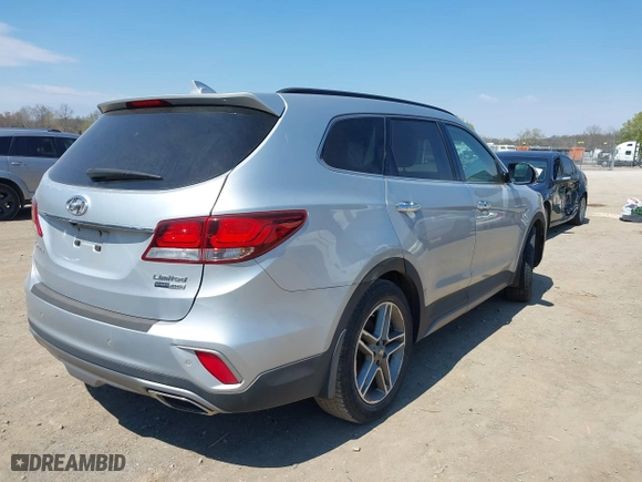 2017 Hyundai Santa Fe Limited Ultimate with VIN KM8SRDHF1HU212114, listed as a IAAI auction lot 41910471 with 135,335 mi miles. Bid and sale history available at carsss.com. Image 4.