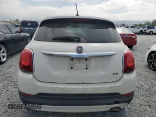 2016 FIAT 500X Easy z VIN ZFBCFYBT8GP370411, wystawiony jako Copart lot #54618035 z przebiegiem 273 393 mil mil oraz Czysty tytuł • Clean title. Historia ofert i sprzedaży dostępna na DreamBid. Obrazek 6.
