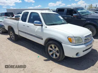 2004 Toyota Tundra SR5 with VIN 5TBRT34174S449660, listed as a IAAI auction lot 41950765 with 188,345 mi miles. Bid and sale history available at carsss.com. Image 1.