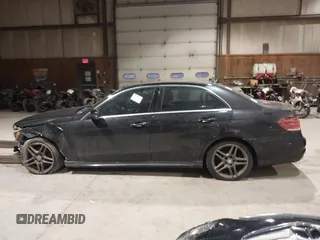 2016 Mercedes-Benz E 400 with VIN WDDHF6HB5GB172605, listed as a IAAI auction lot 41224247 with 68,010 mi miles and . Bid and sale history available at carsss.com. Image 15.