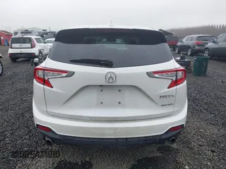 2019 Acura RDX with VIN 5J8TC2H39KL028834, listed as a IAAI auction lot 41746083 with 60,812 mi miles. Bid and sale history available at carsss.com. Image 17.