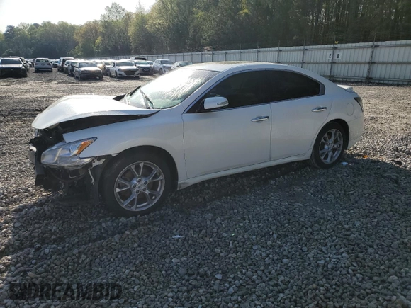 2014 Nissan Maxima SV z VIN 1N4AA5AP3EC915057, wystawiony jako Copart lot #49204885 z przebiegiem 41 447 mil mil oraz Szkoda całkowita • Salvage title. Historia ofert i sprzedaży dostępna na DreamBid. Obrazek 1.