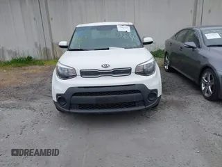 2017 Kia Soul with VIN KNDJN2A26H7447761, listed as a IAAI auction lot 41258586 with 1 mi miles. Bid and sale history available at carsss.com. Image 13.