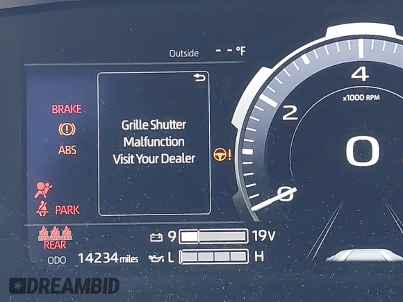 2024 Toyota Tundra Limited with VIN 5TFWA5DB1RX161817, listed as a IAAI auction lot 42294080 with 14,234 mi miles and . Bid and sale history available at DreamBid. Image 16.