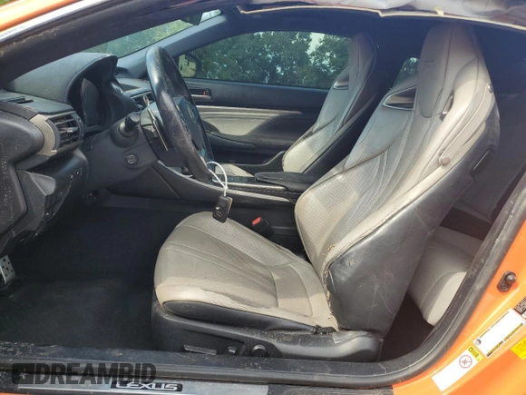2015 Lexus RC F z VIN JTHHP5BC3F5001530, wystawiony jako Copart lot #56976165 z przebiegiem 104 935 mil mil oraz Szkoda całkowita • Salvage title. Historia ofert i sprzedaży dostępna na DreamBid. Obrazek 7.