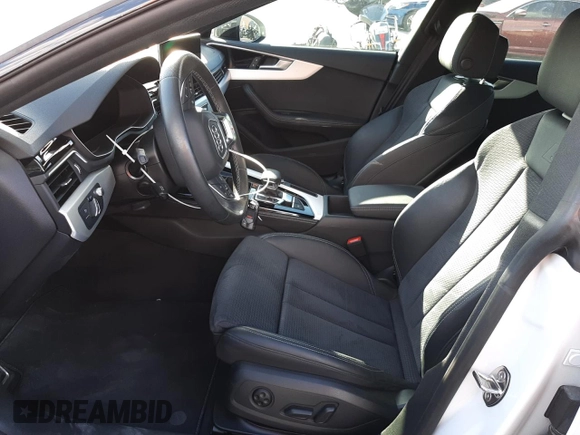2023 Audi A5 Sportback S line Prestige z VIN WAUEACF52PA019366, wystawiony jako Copart lot #45610664 z przebiegiem 4 021 mil mil oraz . Historia ofert i sprzedaży dostępna na DreamBid. Obrazek 7.