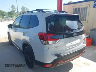 2023 Subaru Forester Special Sports z VIN JF2SKAJC9PH449692, wystawiony jako IAAI lot #42012094 z przebiegiem 35 121 mil mil oraz . Historia ofert i sprzedaży dostępna na DreamBid. Obrazek 3.