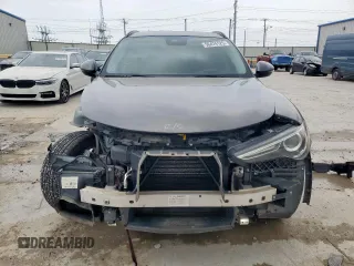 2018 Alfa Romeo Stelvio Sport z VIN ZASFAKPN4J7B72214, wystawiony jako Copart lot #56474125 z przebiegiem 135 689 mil mil oraz Szkody całkowita. Historia ofert i sprzedaży dostępna na DreamBid. Obrazek 5.