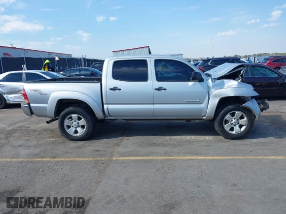 2007 Toyota Tacoma with VIN 3TMLU42N37M011891, listed as a IAAI auction lot 41662957 with 273,821 mi miles and . Bid and sale history available at DreamBid. Image 13.