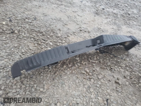 2018 Ford F-150 XL с VIN 1FTMF1CB5JKF89264, выставлен на аукционе Copart как лот 62482135 с пробегом 136 251 миль миль и Списание • Salvage title. История ставок и продаж доступна на DreamBid. Изображение 12.