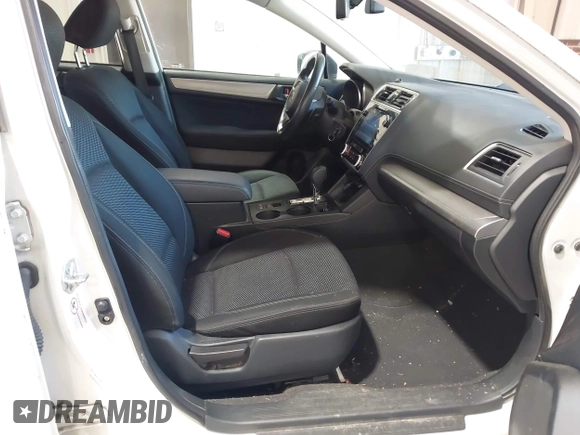 2018 Subaru Outback Premium z VIN 4S4BSAFC4J3313199, wystawiony jako IAAI lot #42573818 z przebiegiem 68 477 mil mil oraz . Historia ofert i sprzedaży dostępna na DreamBid. Obrazek 5.