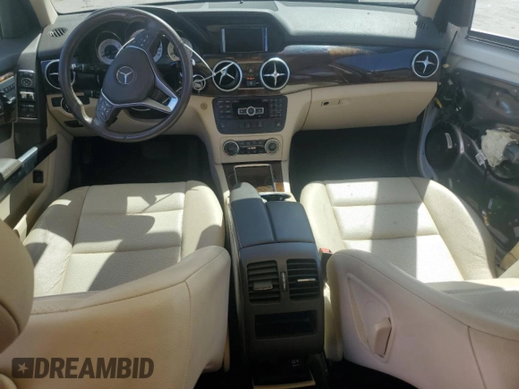 2015 Mercedes-Benz GLK 350 with VIN WDCGG5HB4FG429911, listed as a Copart auction lot 69937924 with 121,214 mi miles and Salvage Title. Bid and sale history available at DreamBid. Image 8.