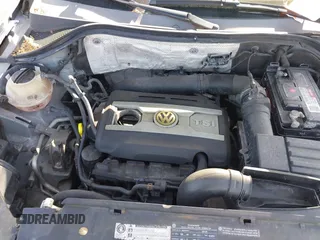 2011 Volkswagen Tiguan SE with VIN WVGBV7AX4BW528845, listed as a IAAI auction lot 42248245 with 224,808 mi miles and . Bid and sale history available at DreamBid. Image 10.