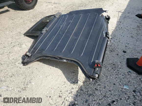 2016 Jeep Wrangler Unlimited Rubicon with VIN 1C4BJWFG8GL192077, listed as a Copart auction lot 58339005 with 62,076 mi miles and Salvage title. Bid and sale history available at DreamBid. Image 13.