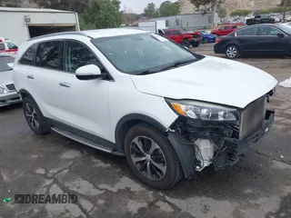 2016 Kia Sorento EX with VIN 5XYPH4A5XGG159444, listed as a IAAI auction lot 42083829 with 114,615 mi miles and . Bid and sale history available at DreamBid. Image 1.