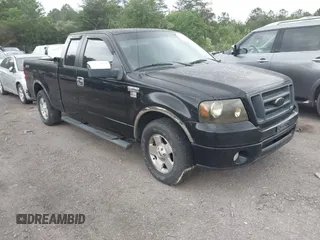 2006 Ford F-150 STX with VIN 1FTRX12W76NB53545, listed as a IAAI auction lot 42135960 with 201,322 mi miles. Bid and sale history available at carsss.com. Image 1.