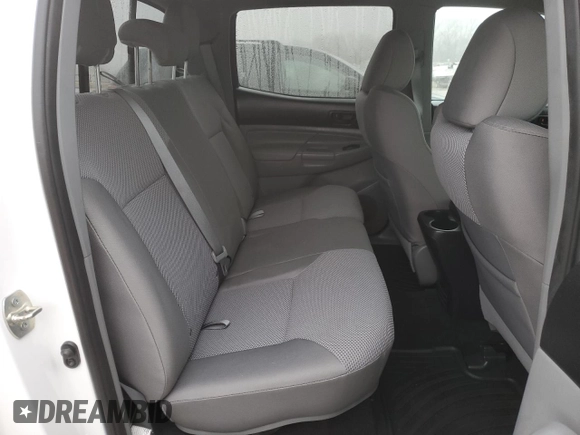 2013 Toyota Tacoma with VIN 3TMLU4EN8DM131287, listed as a Copart auction lot 86551044 with 132,499 mi miles and Salvage title. Bid and sale history available at DreamBid. Image 10.