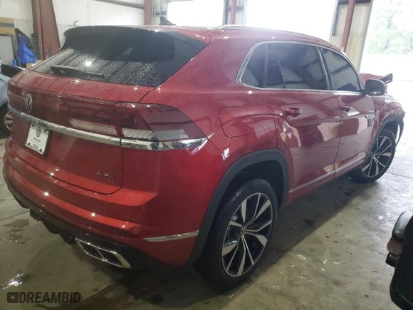 2024 Volkswagen Atlas Cross Sport 2.0T SEL Premium R-Line with VIN 1V2FE2CA3RC259586, listed as a Copart auction lot 88070355 with 443 mi miles and Salvage Title. Bid and sale history available at carsss.com. Image 3.