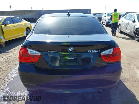 2007 BMW 3 Series 335i with VIN WBAVB73527PA89815, listed as a IAAI auction lot 41956634 with 119,121 mi miles and . Bid and sale history available at DreamBid. Image 16.