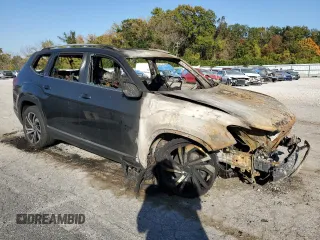 2022 Volkswagen Atlas SEL with VIN 1V2BP2CA6NC509860, listed as a Copart auction lot 77381644 with Not provided miles and Salvage title. Bid and sale history available at DreamBid. Image 4.