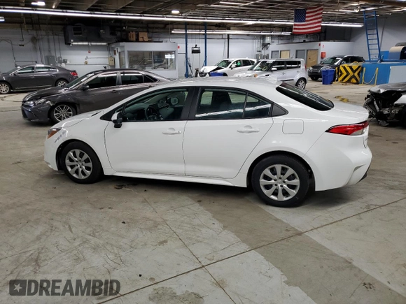 2024 Toyota Corolla LE with VIN 5YFB4MDE5RP162199, listed as a Copart auction lot 55276125 with 22,440 mi miles and Clean Title. Bid and sale history available at DreamBid. Image 2.