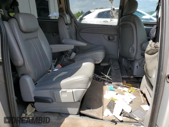 2005 Dodge Caravan SXT with VIN 2D4GP44L05R217019, listed as a Copart auction lot 54593675 with Not Provided miles and Non Repairable. Bid and sale history available at DreamBid. Image 11.