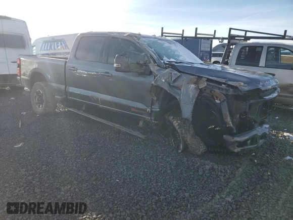 2024 Ford F-350 XL with VIN 1FT8W3BM6REE92164, listed as a Copart auction lot 88810125 with 7,863 mi miles and Salvage Title. Bid and sale history available at DreamBid. Image 4.