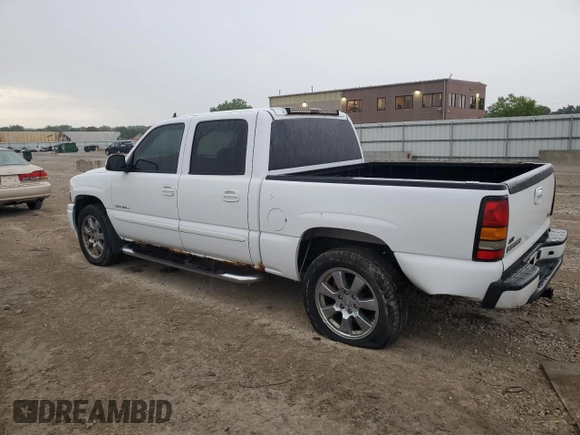 2006 GMC Sierra Denali z VIN 2GTEK63N761316163, wystawiony jako Copart lot #59637545 z przebiegiem 228 952 mil mil oraz Czysty tytuł • Clean title. Historia ofert i sprzedaży dostępna na DreamBid. Obrazek 2.
