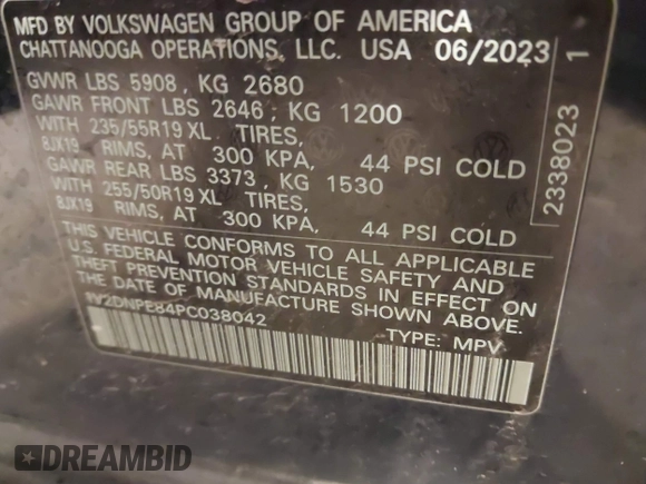 2023 Volkswagen ID.4 Pro z VIN 1V2DNPE84PC038042, wystawiony jako IAAI lot #41446269 z przebiegiem 12 878 mil mil oraz . Historia ofert i sprzedaży dostępna na DreamBid. Obrazek 9.