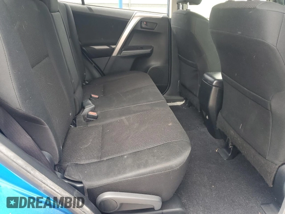 2018 Toyota RAV4 LE z VIN JTMBFREV6JJ260625, wystawiony jako Copart lot #56624485 z przebiegiem 47 281 mil mil oraz Szkoda całkowita • Salvage title. Historia ofert i sprzedaży dostępna na DreamBid. Obrazek 11.