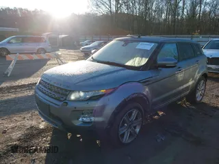 2013 Land Rover Range Rover Evoque Pure Premium z VIN SALVR2BG2DH707604, wystawiony jako IAAI lot #41199994 z przebiegiem 115 922 mil mil oraz . Historia ofert i sprzedaży dostępna na DreamBid. Obrazek 6.