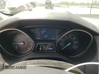 2014 Ford Focus SE z VIN 1FADP3K21EL424134, wystawiony jako Copart lot #56692545 z przebiegiem 46 342 mil mil oraz Szkoda całkowita • Salvage title. Historia ofert i sprzedaży dostępna na DreamBid. Obrazek 9.